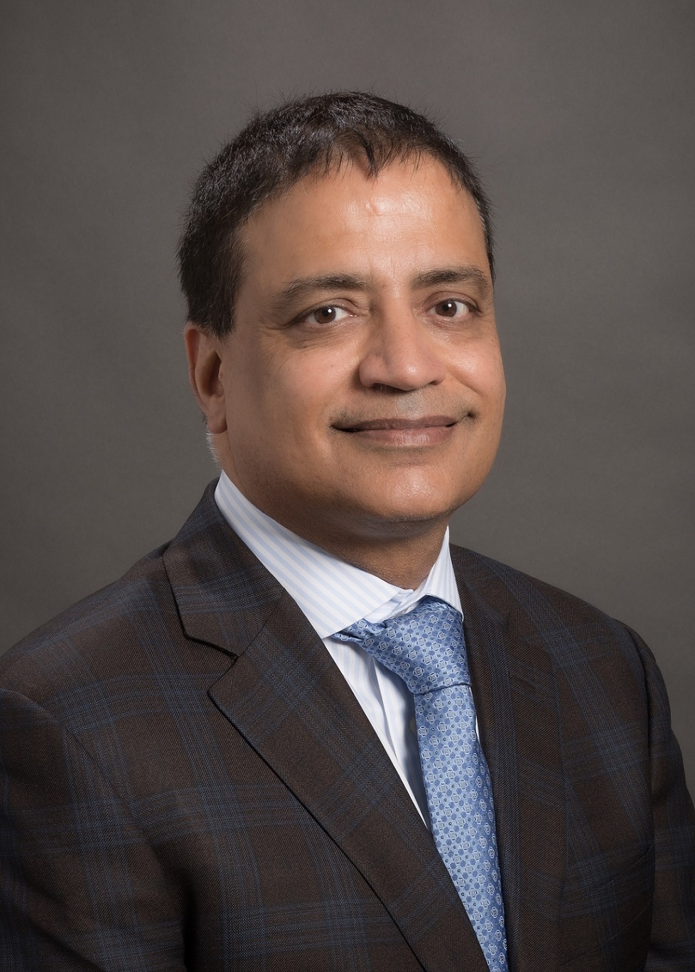 Rajnish Mehrotra, MD